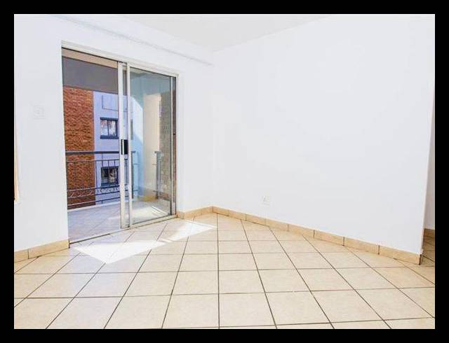 2 BEDROOM APARTMENT FOR SALE IN VORNA VALLEY